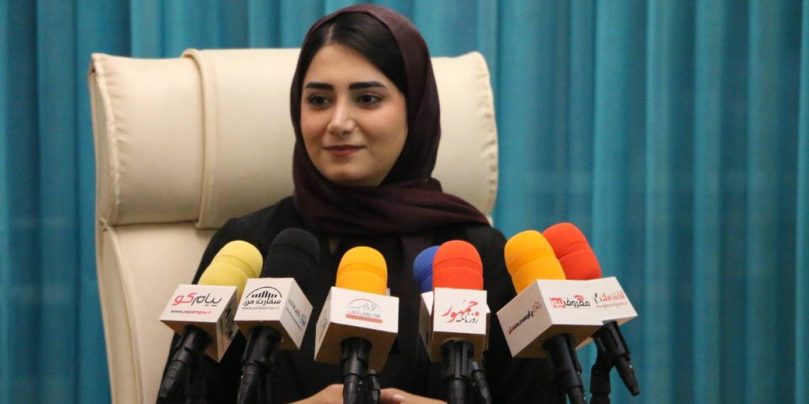 ملینا رحیمی بانویی از جنس کارآفرینی در فضای مجازی